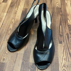 Bandolino womens black heels. Size 8